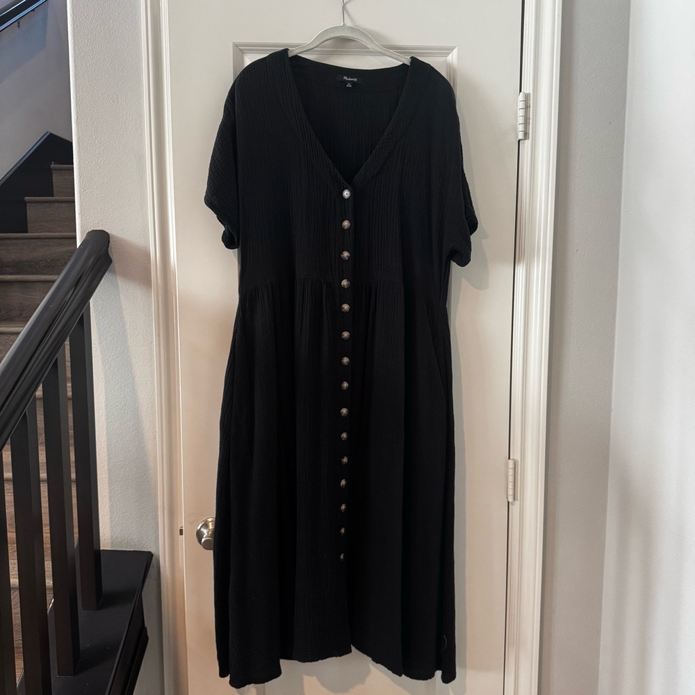 Madewell Black Lightspun Button-Front Midi Dress